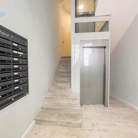 Slataper 11 Tirabora Short Rent Appartement Triëst Buitenkant foto